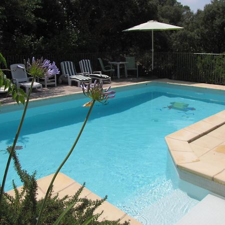 Domaine Du Bois Gite Bleuette Galargues Buitenkant foto