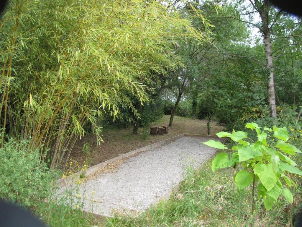 Domaine Du Bois Gite Bleuette Galargues Buitenkant foto