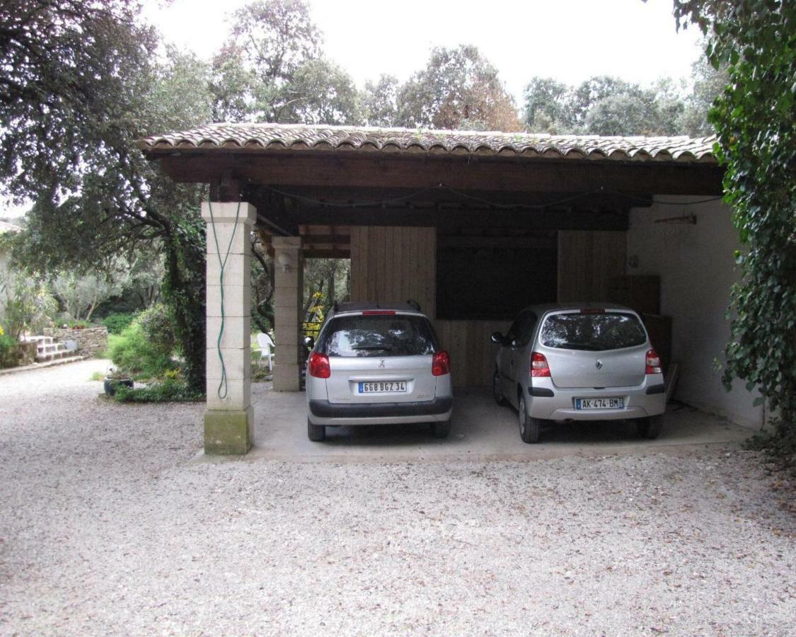 Domaine Du Bois Gite Bleuette Galargues Buitenkant foto